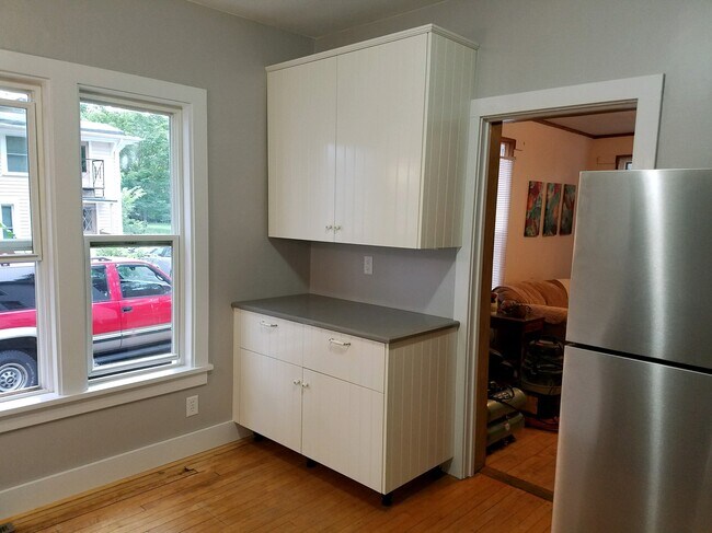 Photo - 1011 Porter Ave Unit downstairs