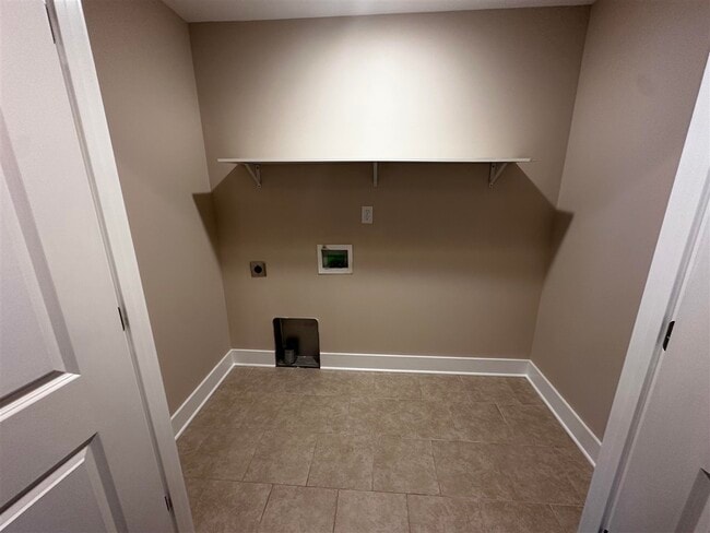 Photo - 2922 Gunsmoke Trail Way