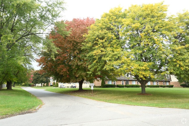 Kingsbrooke Townhomes