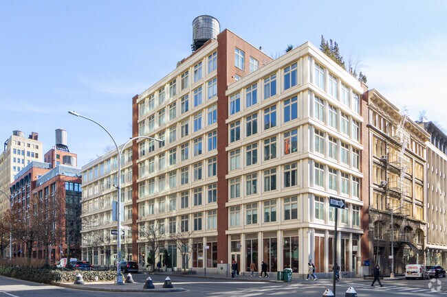 Photo - 145 Greene St