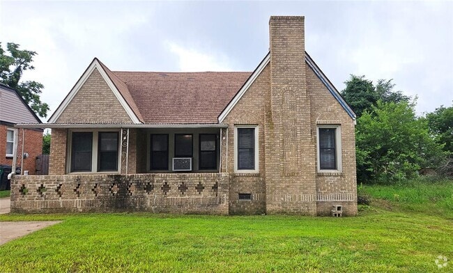 Building Photo - 2112 NE 20th St Rental