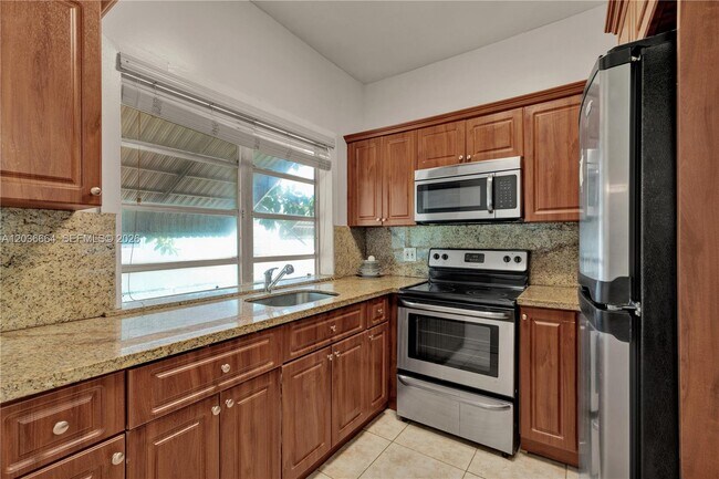 Photo - 2145 SW 7th St Unit 2