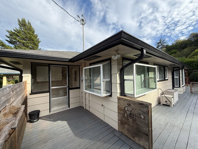 Photo - 580 N 13th St