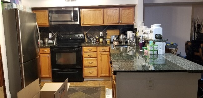 Photo - 1745 Kilbourne Pl NW