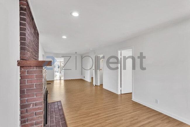 Photo - 1219 43rd Ave