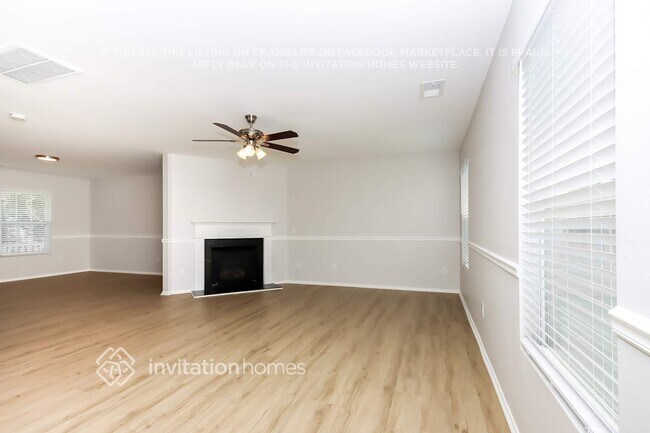 Photo - 849 Willow Creek Dr