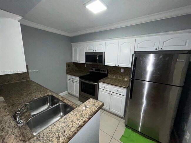 Photo - 15201 SW 80th St Unit 113