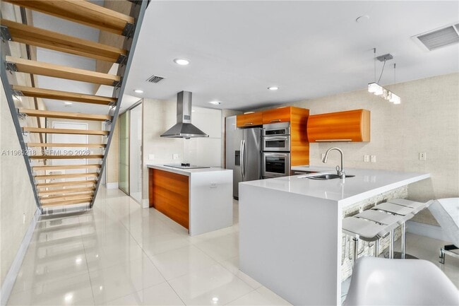 Photo - 2950 NE 188th St Unidad 404