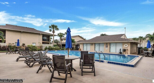 4132 Bond Ave Unit 1001