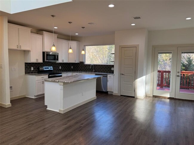 Photo - 116 Kohala Ln