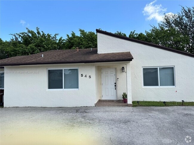 Building Photo - 545 W 79th Pl Rental