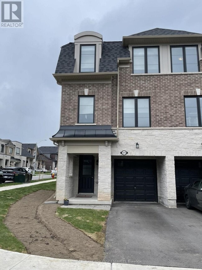 Photo - 1373 Almonte Dr