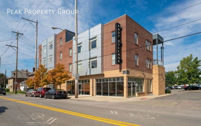 Building Photo - 250 Chittenden Ave Unit 206