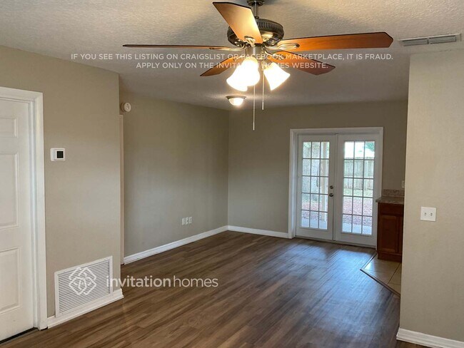 Photo - 1215 Eddie Dr