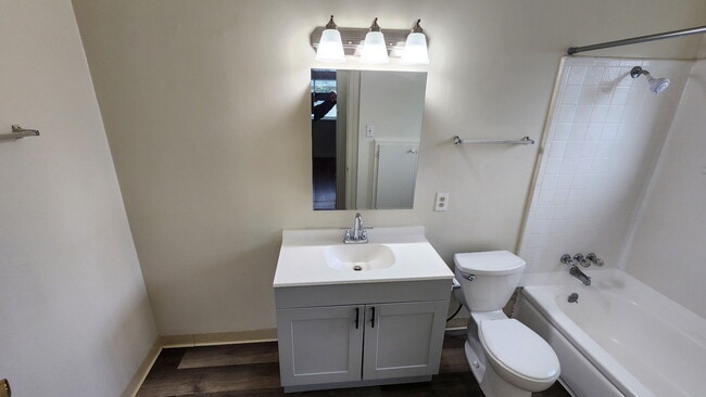 Photo - 4061 Park Center Ln Unit D