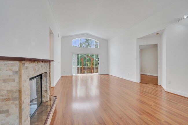 Photo - 6817 Barnwell Dr