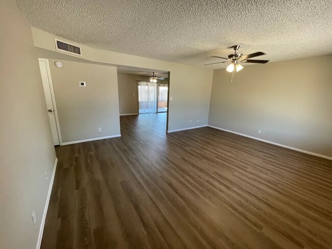 Photo - 4213 W Northview Ave