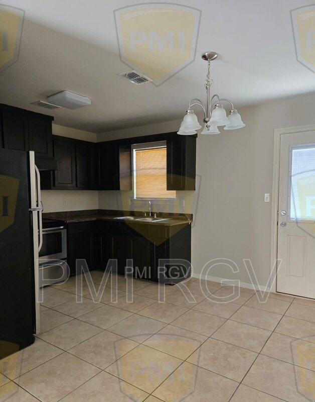 Photo - 2204 Taxco Ct Unit 2