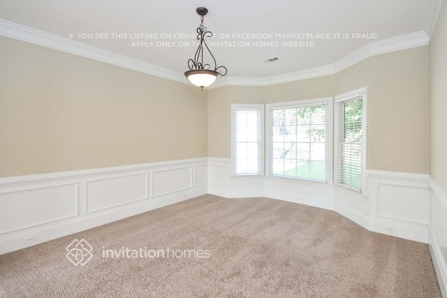 Photo - 734 Laurel W Ct