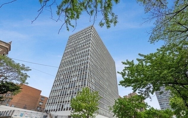Building Photo - 444 W Fullerton Pkwy Unit 1809 Rental