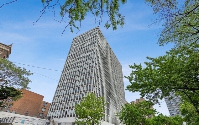 Photo - 444 W Fullerton Pkwy Unidad 1809 Rental
