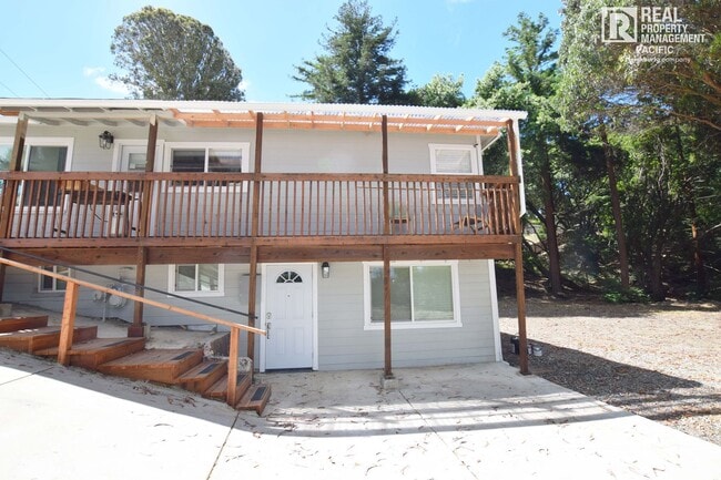 Photo - 1835 Bonita Rd Unit B