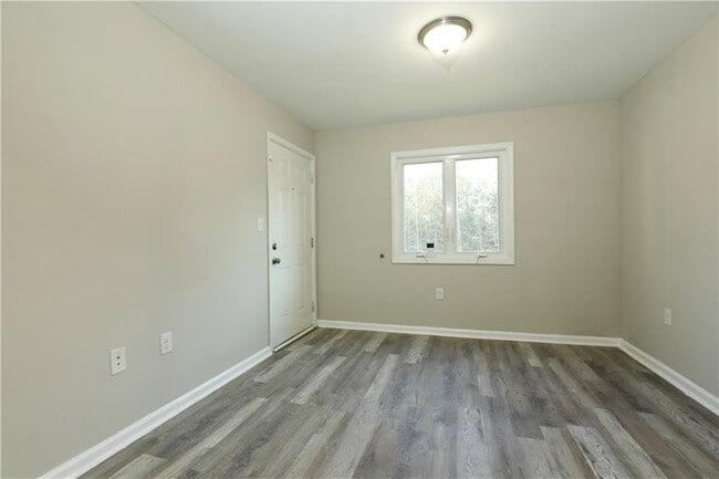 Photo - 166 Anderson Ave NW Unidad B08