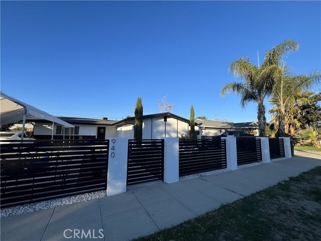 Photo - 940 Leslie Dr