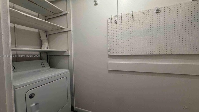 Photo - 6473 SW 19th St