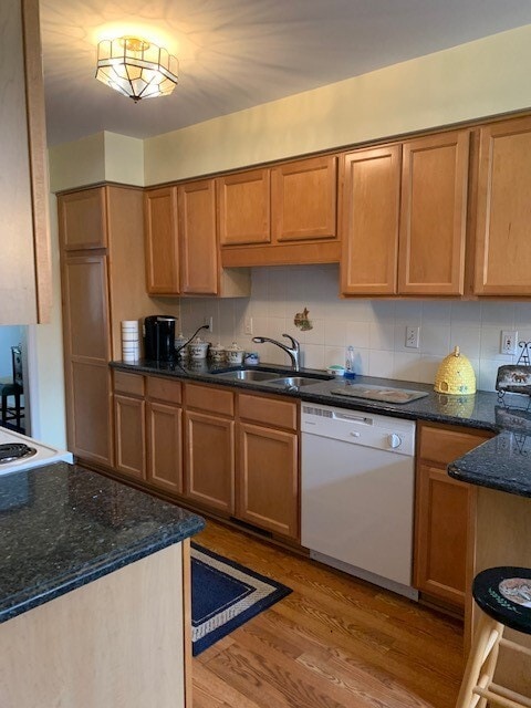 Photo - 71 Winding Creek Ln