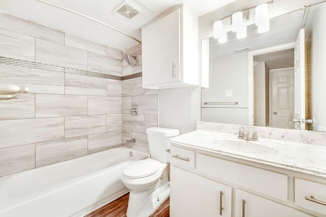 Photo - Cambridge Apartments