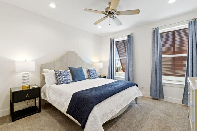 Photo - 487 E 1st Ave Unidad ID1266409P