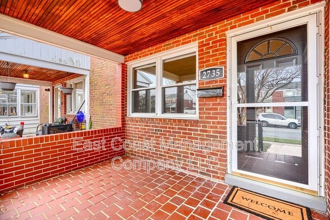 Photo - 2735 Moorgate Rd