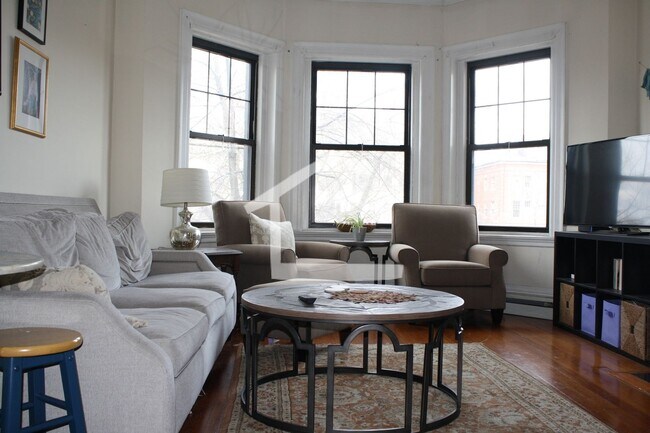 Photo - Charming 4 Bedroom