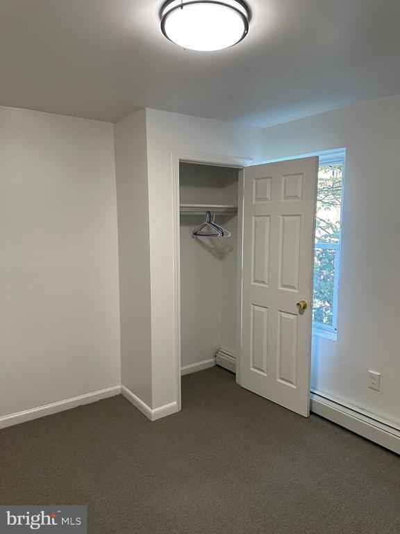 Photo - 132 E 18th St