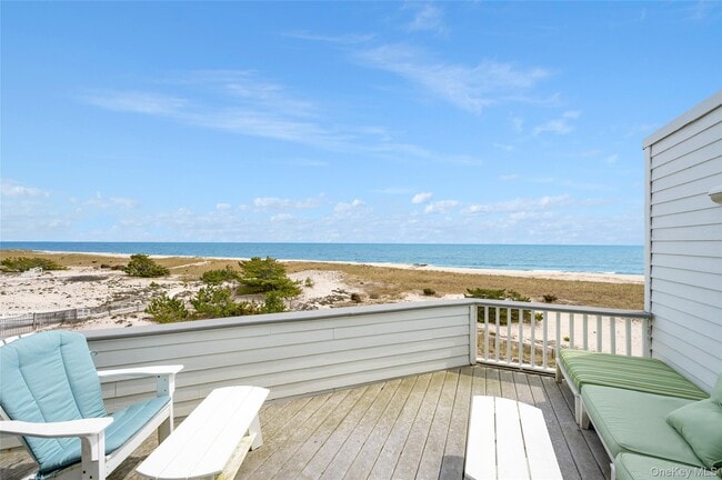 Building Photo - 265 Dune Rd Unit 68