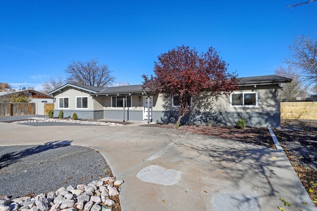 Photo - 1150 La Vega Rd