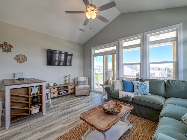 Photo - 128 Sea Gull Ln