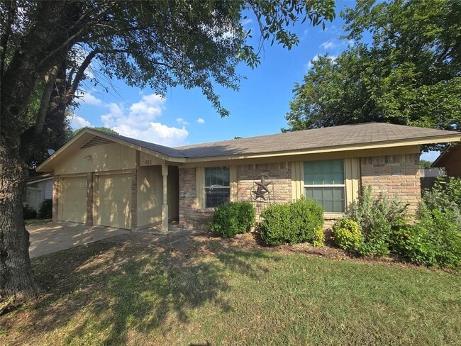 Building Photo - 613 Wagon Wheel Dr Rental