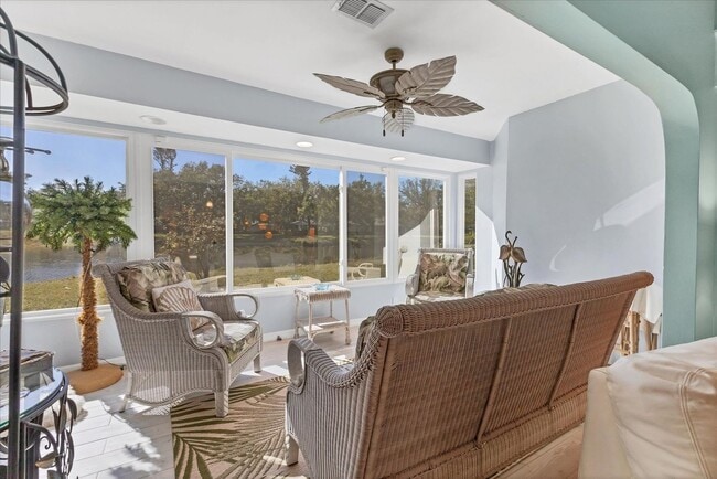 Building Photo - New Listing in The Plantation - 3BD/2BA/2CG Lakefront Unit 245