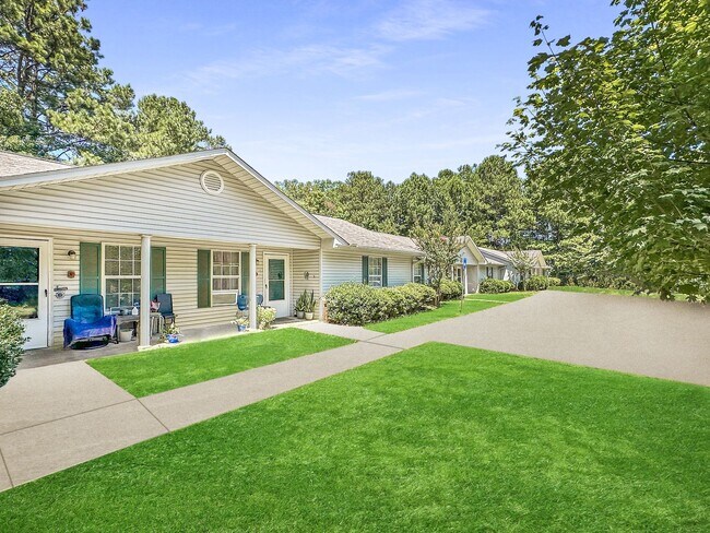 Eagles Nest Apartments