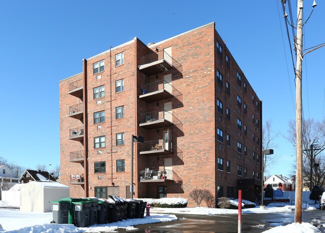 Photo - Conway Court