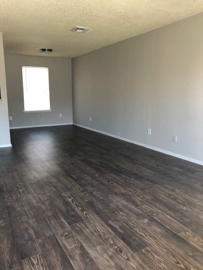 Carroll Lane Apartments