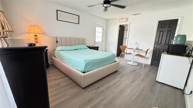 Photo - 855 Sunridge Point Dr Unit B