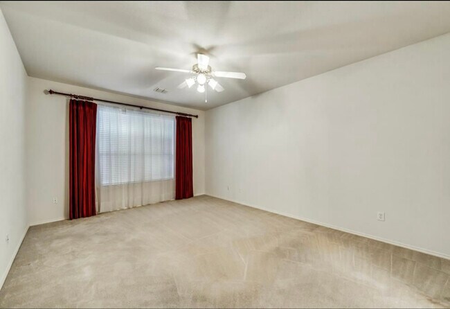 Photo - 818 Green Pond Dr