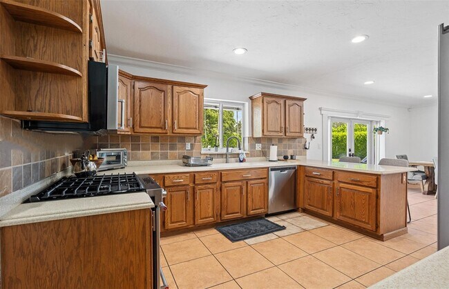 Photo - 10841 SW 127th St