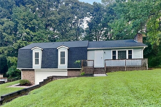 Building Photo - 6659 Kellogg Dr