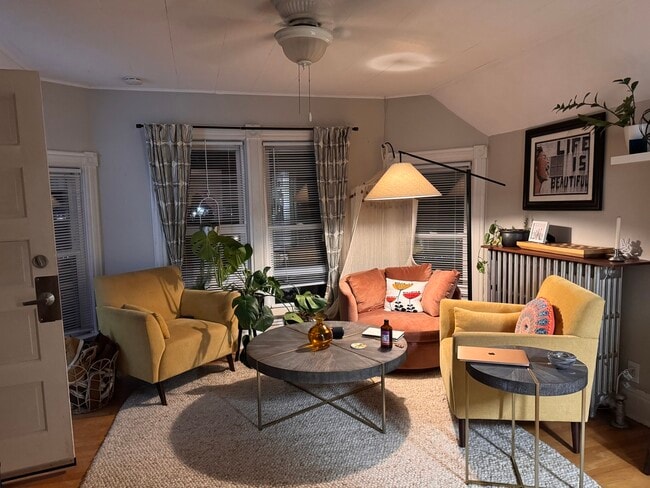 Photo - 325 3rd St Unit 2