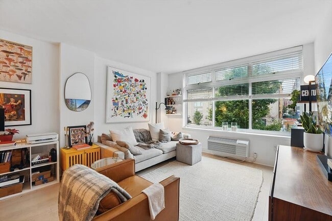 Photo - 1400 Hudson St Condo Unit 220