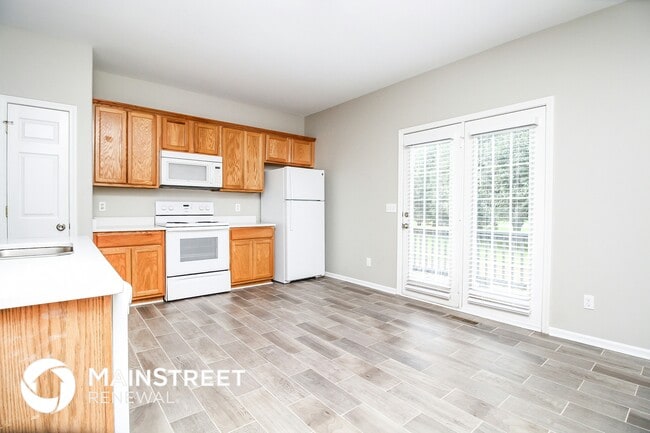 Photo - 2805 Belle Meade Pl